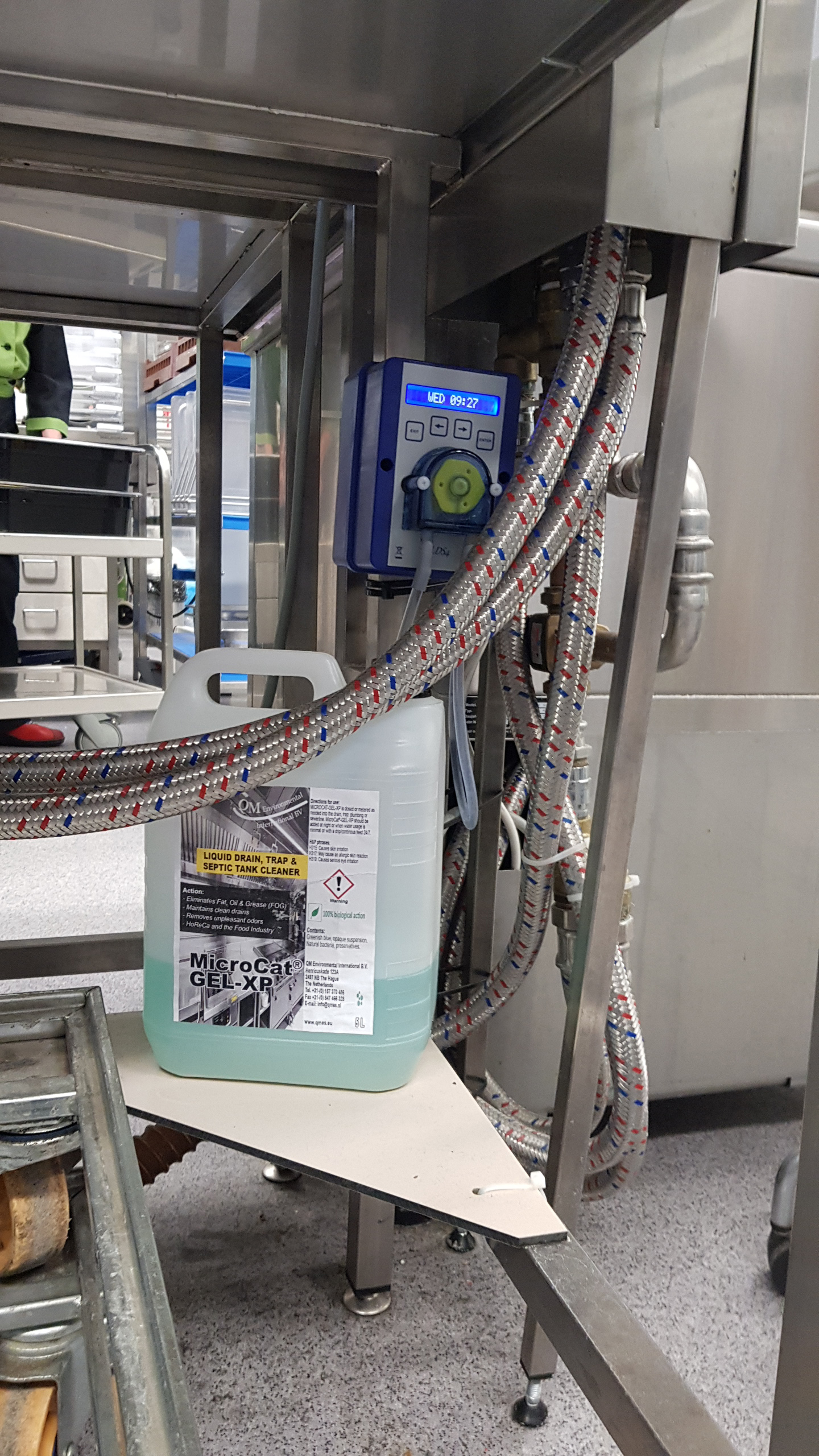 afvoerreiniging, vetafbraak, rioolgemalen, levensmiddelen industrie, vetafscheiders, vet, verstopping, fastfood, drain cleaning, grease decomposition, sewage pumping stations, food industry, grease separators, grease, blockage, fast food, afløbsrensning, fedtnedbrydning, spildevandspumpestationer, fødevareindustri, fedtudskillere, fedt, blokering, fastfood, Abflussreinigung, Fettzersetzung, Abwasserpumpstationen, Lebensmittelindustrie, Fettabscheider, Fett, Verstopfung, Fast Food, Débouchage de canalisations, décomposition des graisses, stations de pompage des eaux usées, industrie agroalimentaire, séparateurs de graisses, graisses, obstructions, restauration rapide, pulizia degli scarichi, decomposizione del grasso, stazioni di pompaggio delle acque reflue, industria alimentare, separatori di grasso, grasso, intasamento, fast food, limpeza de esgotos, decomposição de gorduras, estações elevatórias de esgotos, indústria alimentar, separadores de gorduras, gorduras, entupimentos, fast food, Limpieza de desagües, descomposición de grasas, estaciones de bombeo de aguas residuales, industria alimentaria, separadores de grasas, grasa, atascos, comida rápida, avloppsrensning, fettnedbrytning, avloppspumpstationer, livsmedelsindustrin, fettavskiljare, fett, blockering, snabbmat